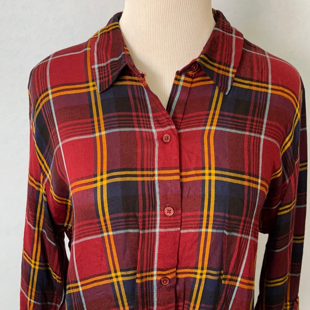 Peace & Pearls Plaid 3/4-Half Sleeve Button Shirt - Picture 2 of 12